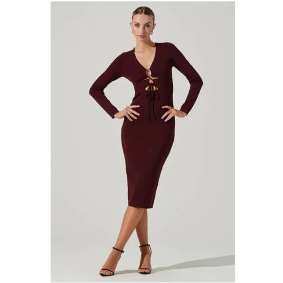ASTR Jovie Front Cutout Bodycon Midi Dress in Wine - Picture 1 of 6